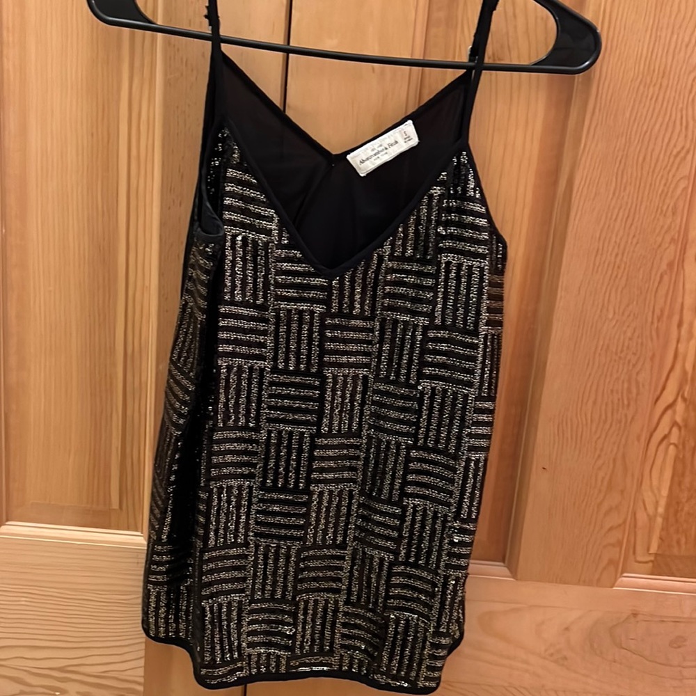 Black and gold sequin Abercrombie and Fitch tank top